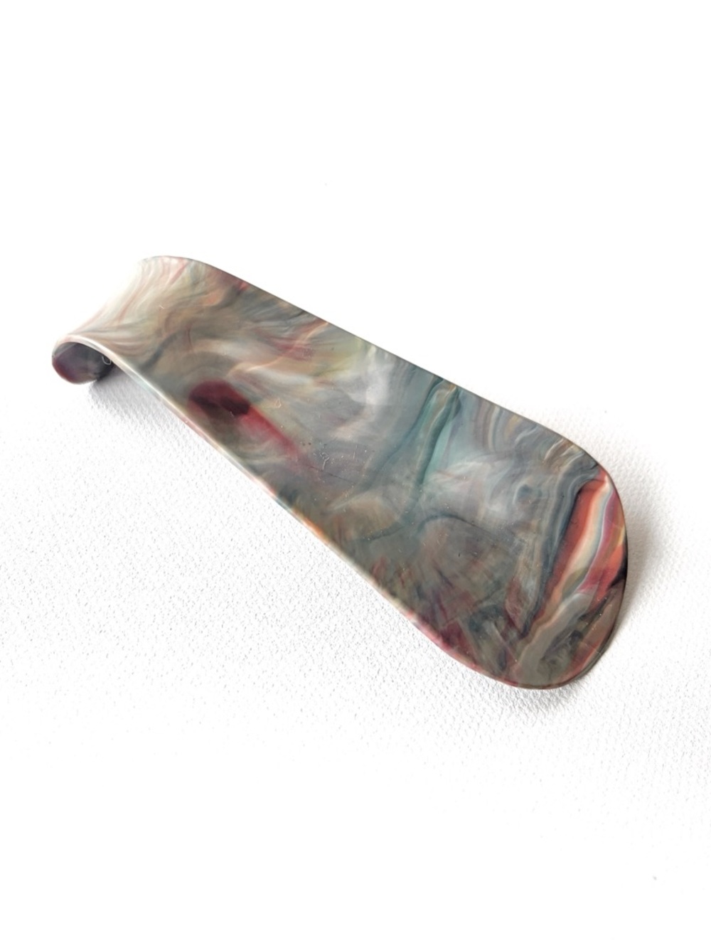 Mid Century Shoehorn Plastic Marbled Swirl Multicolored